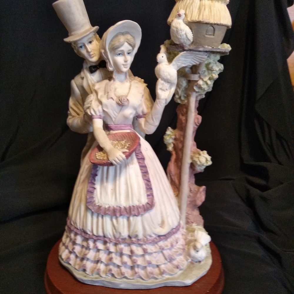 NWOT Decor new 10 inch